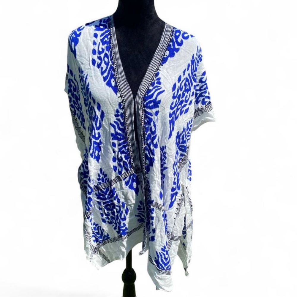 Steve Madden Blue and White Women's Kimono